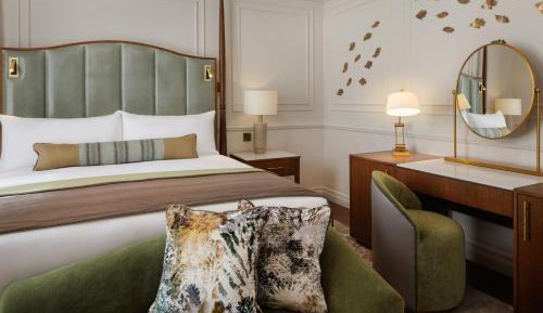 Premier King Room