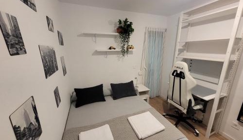 Double Room with Shared Bathroom