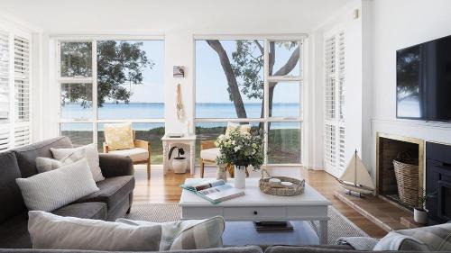Six-Bedroom Holiday Home