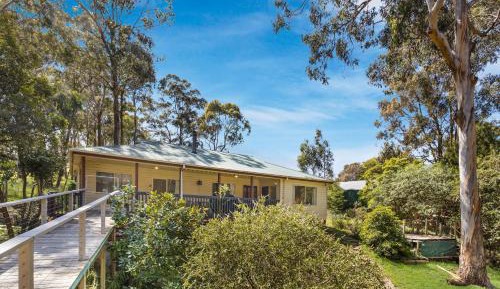 Three-Bedroom Holiday Home 