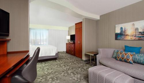 Deluxe King Room with Sofa Bed