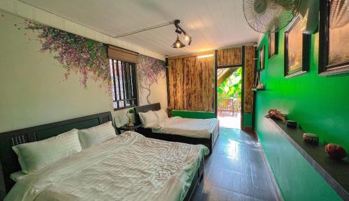 Triple Room with Private Bathroom