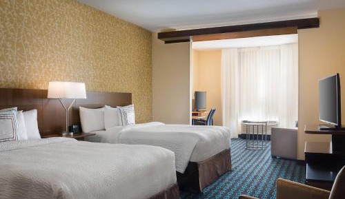 1 Bedroom Executive Suite, 2 Queen, Sofa bed