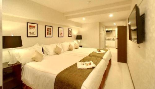 Deluxe Queen Room with Two Queen Beds