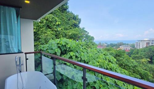 One-Bedroom Premium Apartment with Ocean View