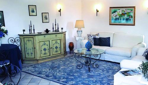 Superior One-Bedroom Apartment with Sea View