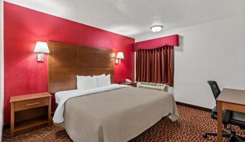 King Room - Non-Smoking