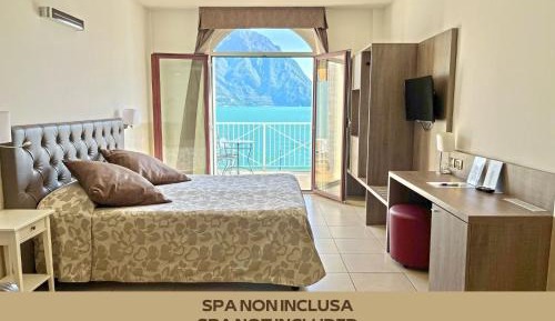 Double Room with Lake View