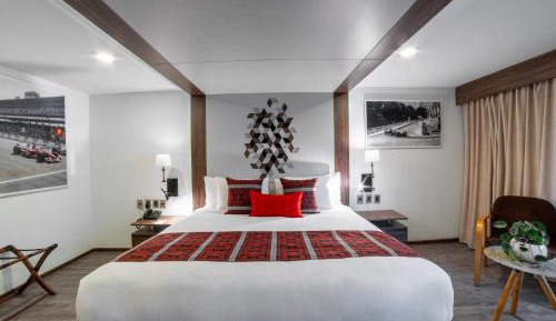 Executive Suite