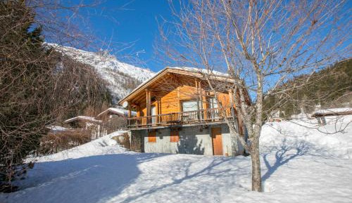 Three-Bedroom Chalet