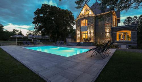 Deluxe Villa