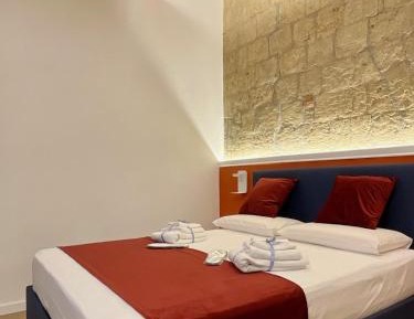 Two-Bedroom Deluxe Apartment with Balcony