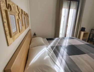 Double Room with Private External Bathroom