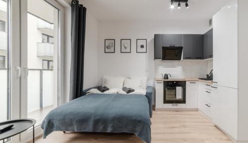 Studio Apartment with Balcony