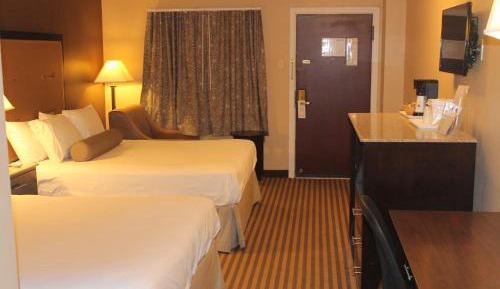 Queen Room with Two Queen Beds - Non-Smoking
