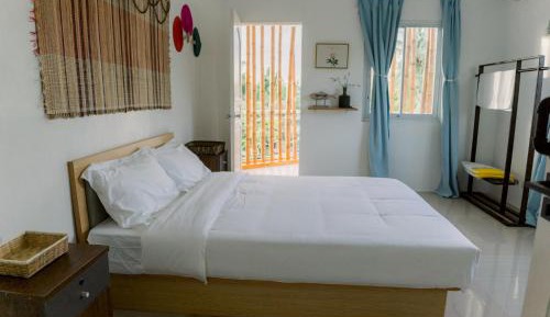 Queen Room with Balcony