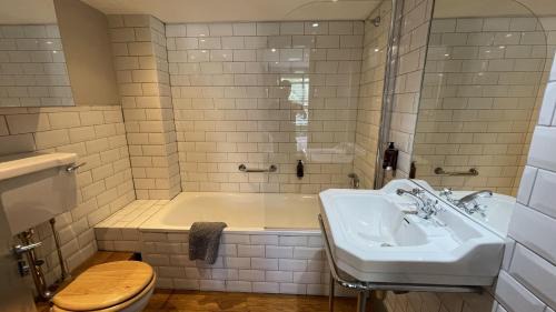 Large Triple Family Room - Sleeps 3