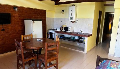 Deluxe One-Bedroom Apartment