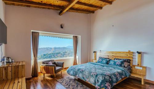 King Room with Mountain View