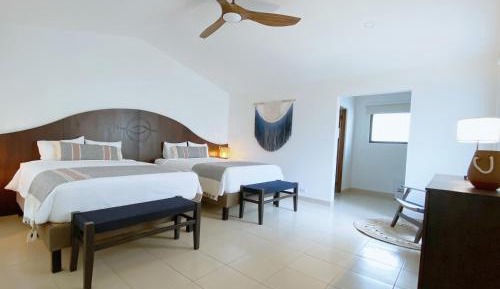 Queen Room with Garden View