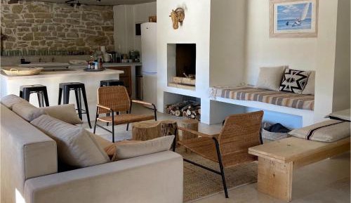 Four-Bedroom Holiday Home