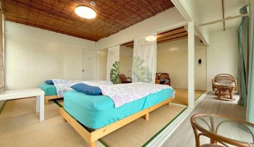 Large Japanese-Style Twin Room