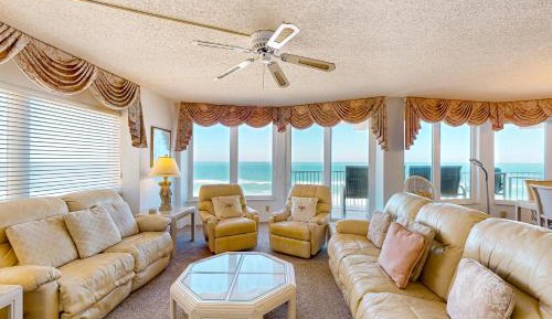 Three Bedroom Apartment