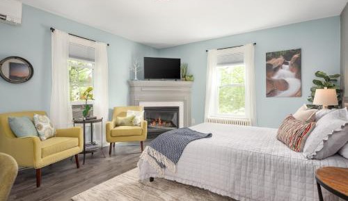Suite with River View