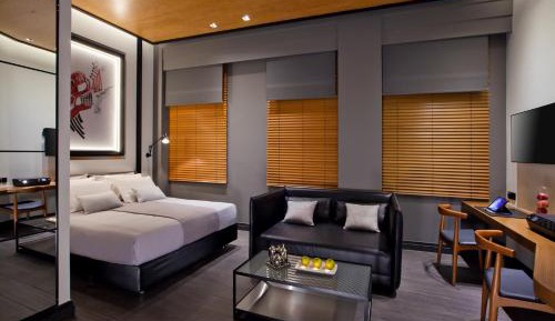 Deluxe Apartment