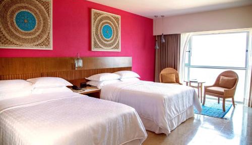 Concierge level, Guest room, 2 Double, Sheraton Club view