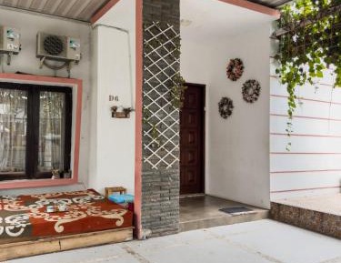 One-Bedroom House
