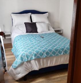 Standard Single Room with Shared Bathroom