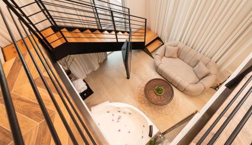 King Suite with Spa Bath