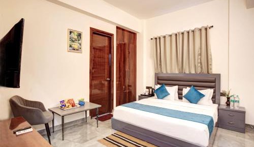 Suite with City View