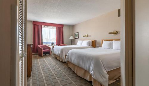Business Queen Room with Two Queen Beds