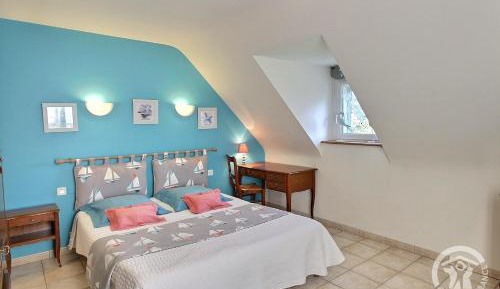 Deluxe Room 1