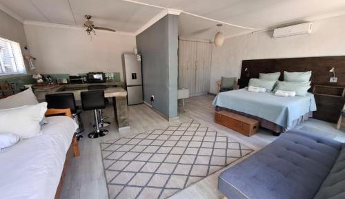 Deluxe Family Suite