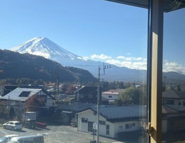 Twin Room with Mountain View