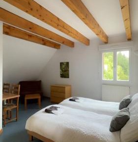 Twin Room with Mountain View