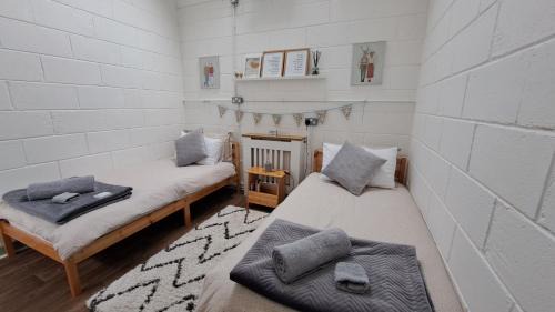 Twin Room with Shared Bathroom
