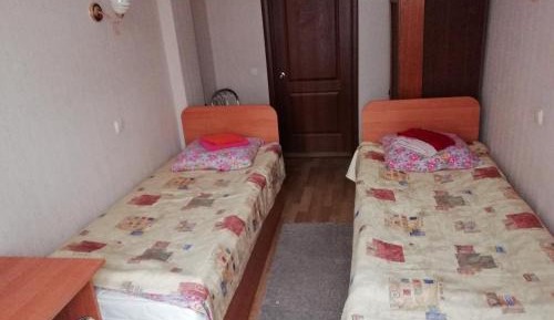Single Bed in Mixed Dormitory Room