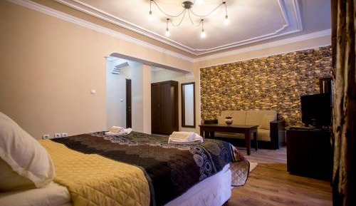 Junior Suite with Balcony