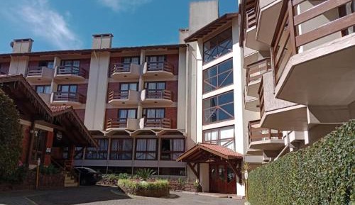 Superior One-Bedroom Apartment with Balcony