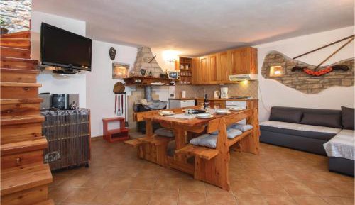 Two-Bedroom Holiday Home