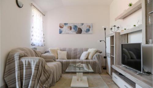 Five-Bedroom Holiday Home