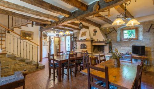 Five-Bedroom Holiday Home