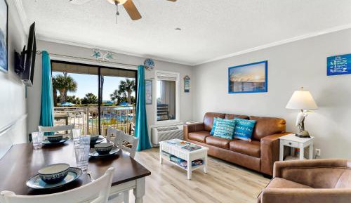 Apartment with Balcony