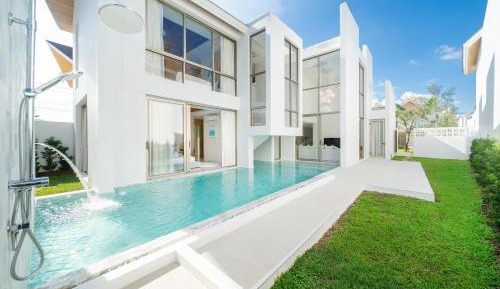 Villa with Private Pool