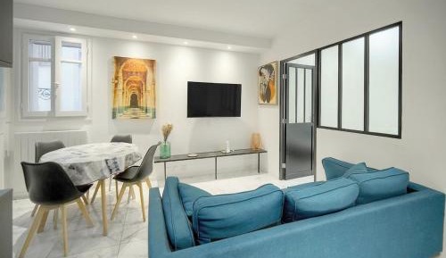 Two-Bedroom Deluxe Apartment