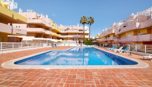 Superior One-Bedroom Apartment with Balcony